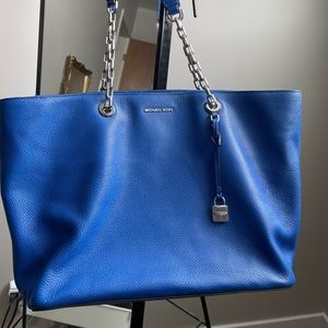 Michael Kors Jet Set Travel Chain Saffiano Leather Tote